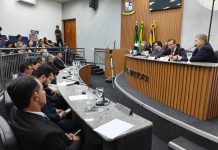 Câmara de Terenos debate seleção de diretores escolares e analisa novos projetos